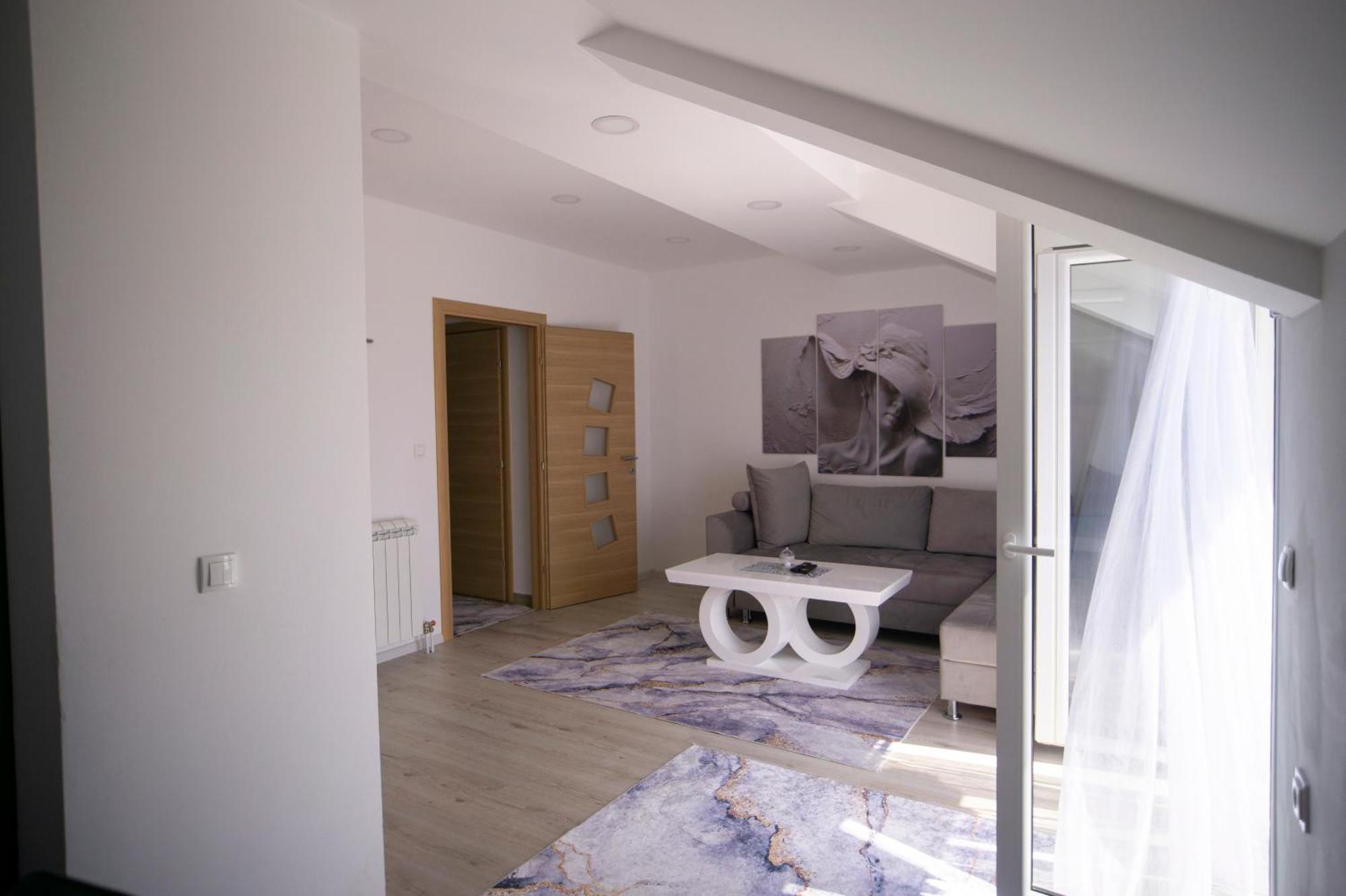 Luxury Apartments Milicevic Trebinje Ngoại thất bức ảnh